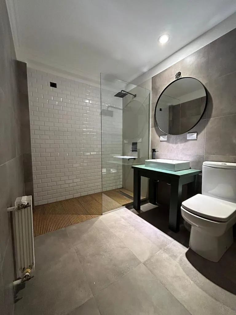 Oeste Suites Mendoza 0*,